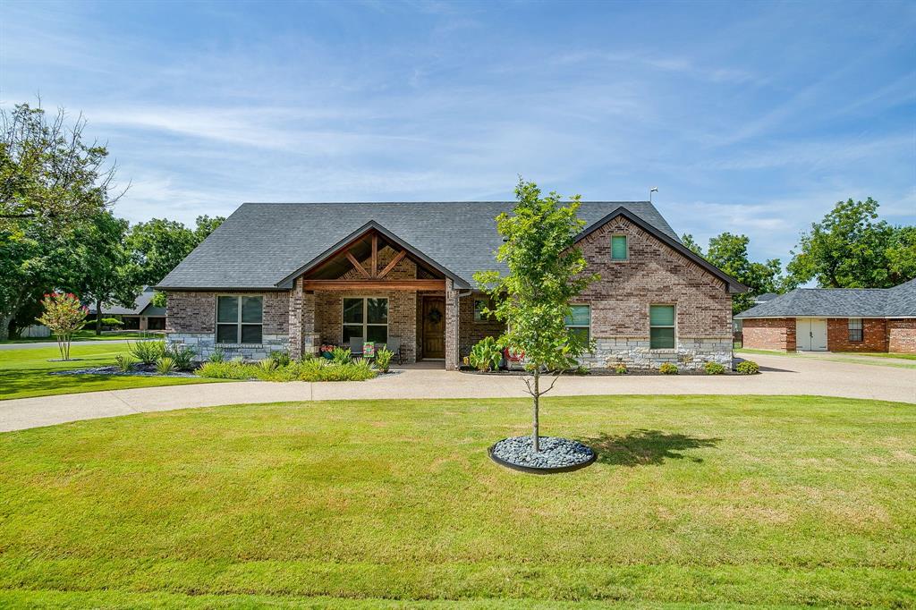5418 Wedgefield Road Granbury, TX 76049 - Photo 1 of 40 Gallery Image 1
