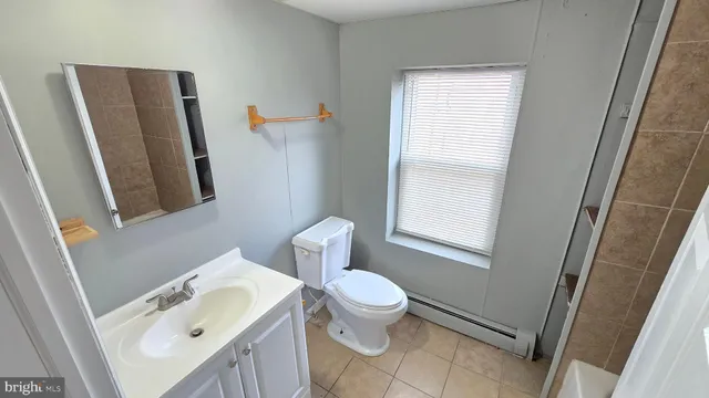 $1,300 | 39 Pine Street, Unit B, Mount Holly, NJ 08060