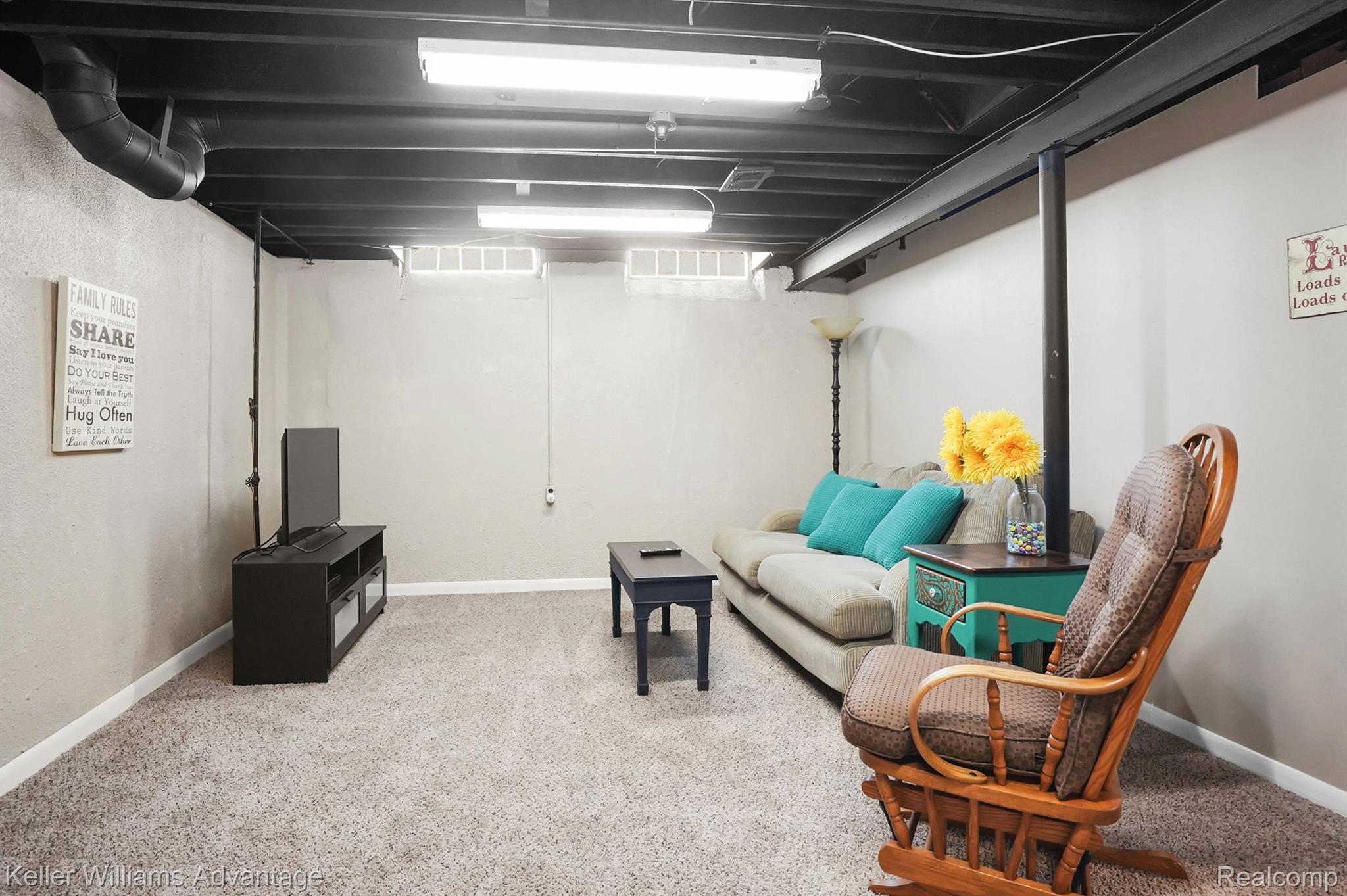 36303 Curtis Road Livonia, MI 48152 - Photo 29 of 40 Gallery Image 29