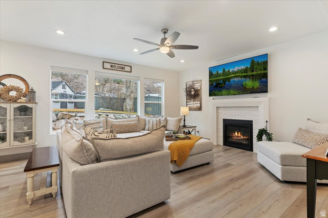 365 South Mountain Road Kaysville, UT 84037 - Photo 8 of 52