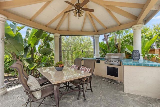 $2,400,000 | 3523 Corte Esperanza, Carlsbad, CA 92009
