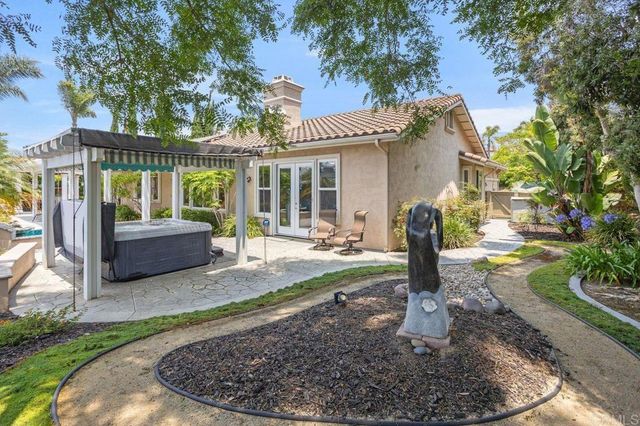 $2,400,000 | 3523 Corte Esperanza, Carlsbad, CA 92009