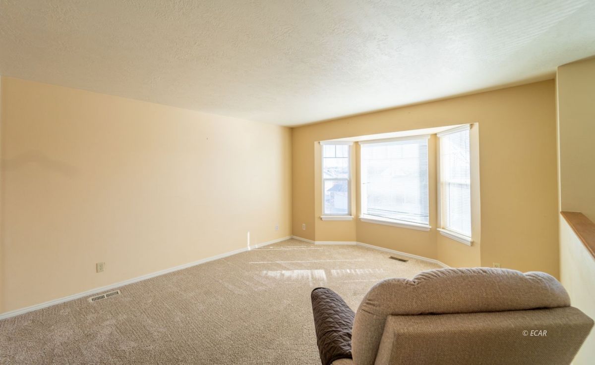 2753 Shadow Ridge Drive Elko, NV 89801 - Photo 4 of 25 Gallery Image 4