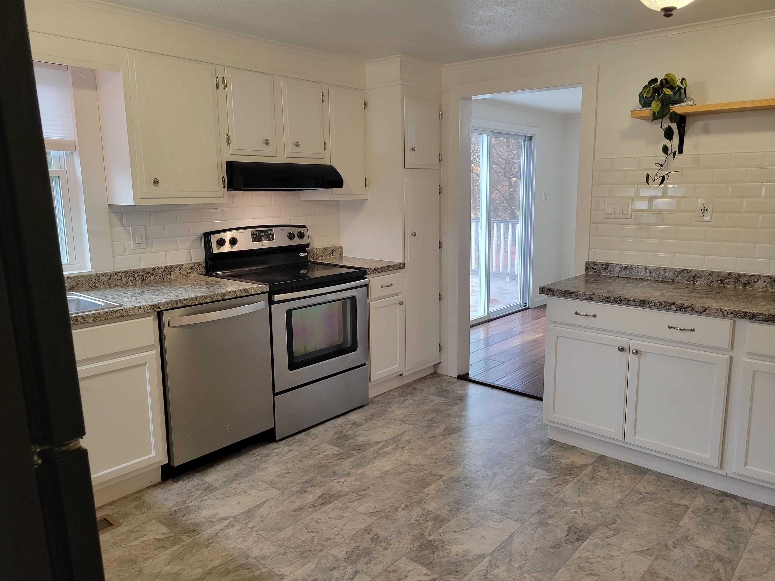 196 Rhododendron Road Fitzwilliam, NH 03447 - Photo 15 of 35