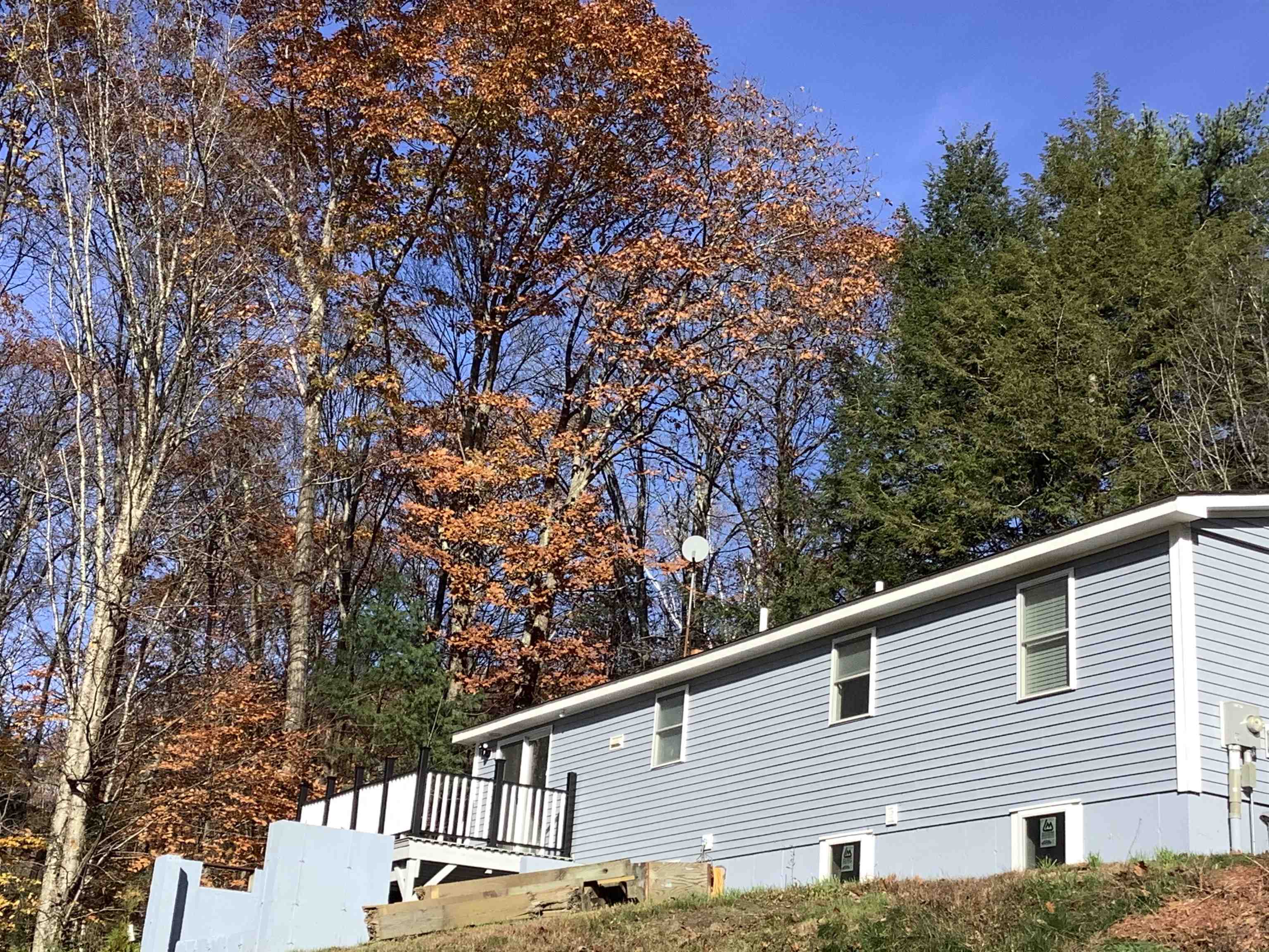 196 Rhododendron Road Fitzwilliam, NH 03447 - Photo 6 of 35