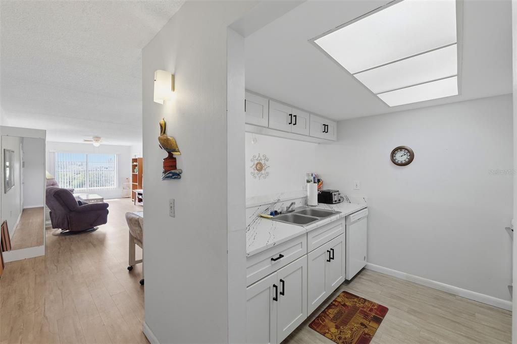 12760 Indian Rocks Road, Unit 1082 Largo, FL 33774 - Photo 6 of 31