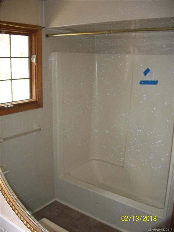 2333 Pigeon Road Waynesville, NC 28786 - Photo 15 of 24 Gallery Image 15