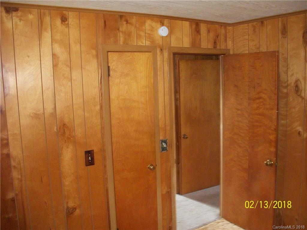 2333 Pigeon Road Waynesville, NC 28786 - Photo 17 of 24 Gallery Image 17