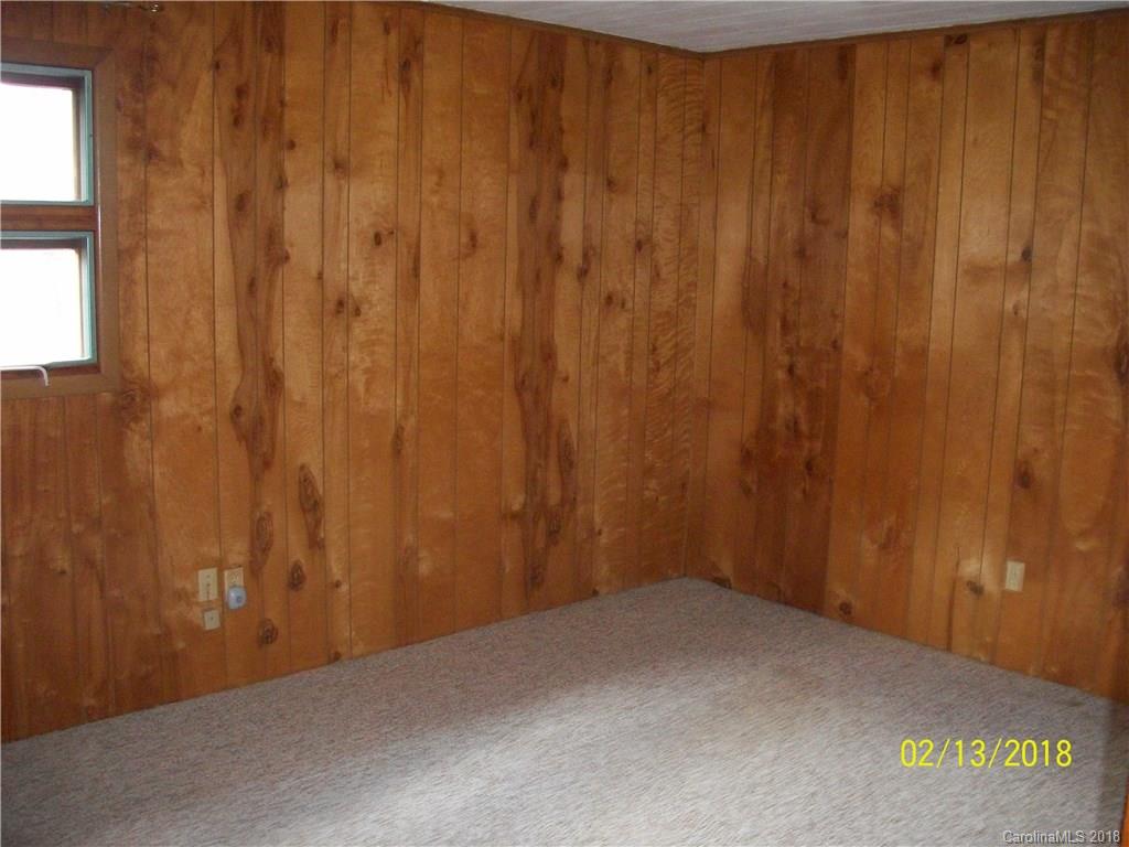 2333 Pigeon Road Waynesville, NC 28786 - Photo 18 of 24 Gallery Image 18