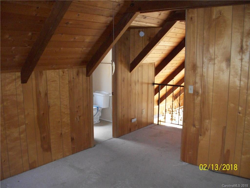 2333 Pigeon Road Waynesville, NC 28786 - Photo 10 of 24 Gallery Image 10