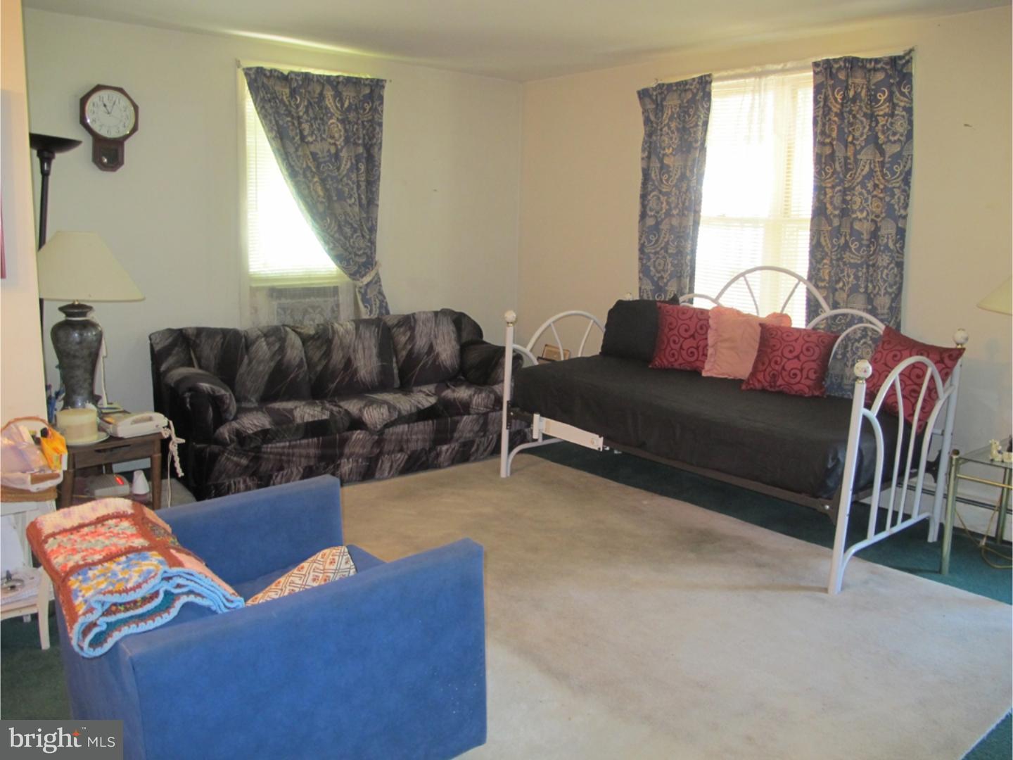 217 Simpson Road Ardmore, PA 19003 - Photo 3 of 19