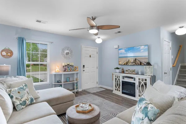 $2,500 | 161 Barclay Drive, Myrtle Beach, SC 29579