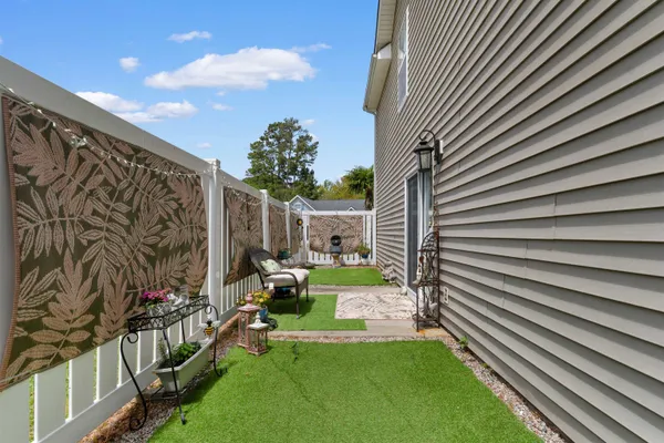 $2,500 | 161 Barclay Drive, Myrtle Beach, SC 29579