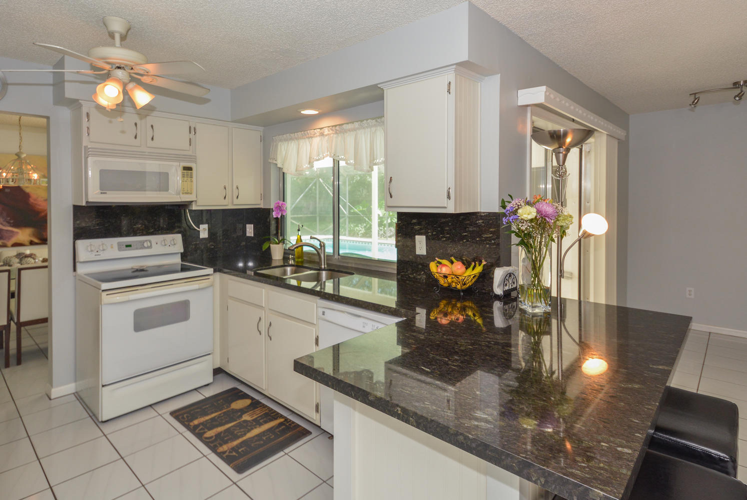 22112 Acapulco Court Boca Raton, FL 33428 - Photo 12 of 31 Open