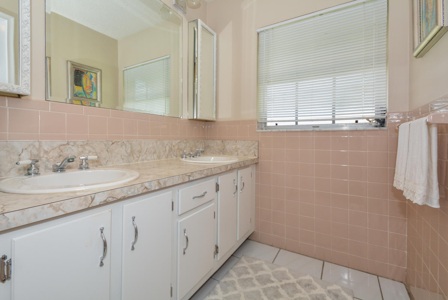 22112 Acapulco Court Boca Raton, FL 33428 - Photo 18 of 31 Mater Bath