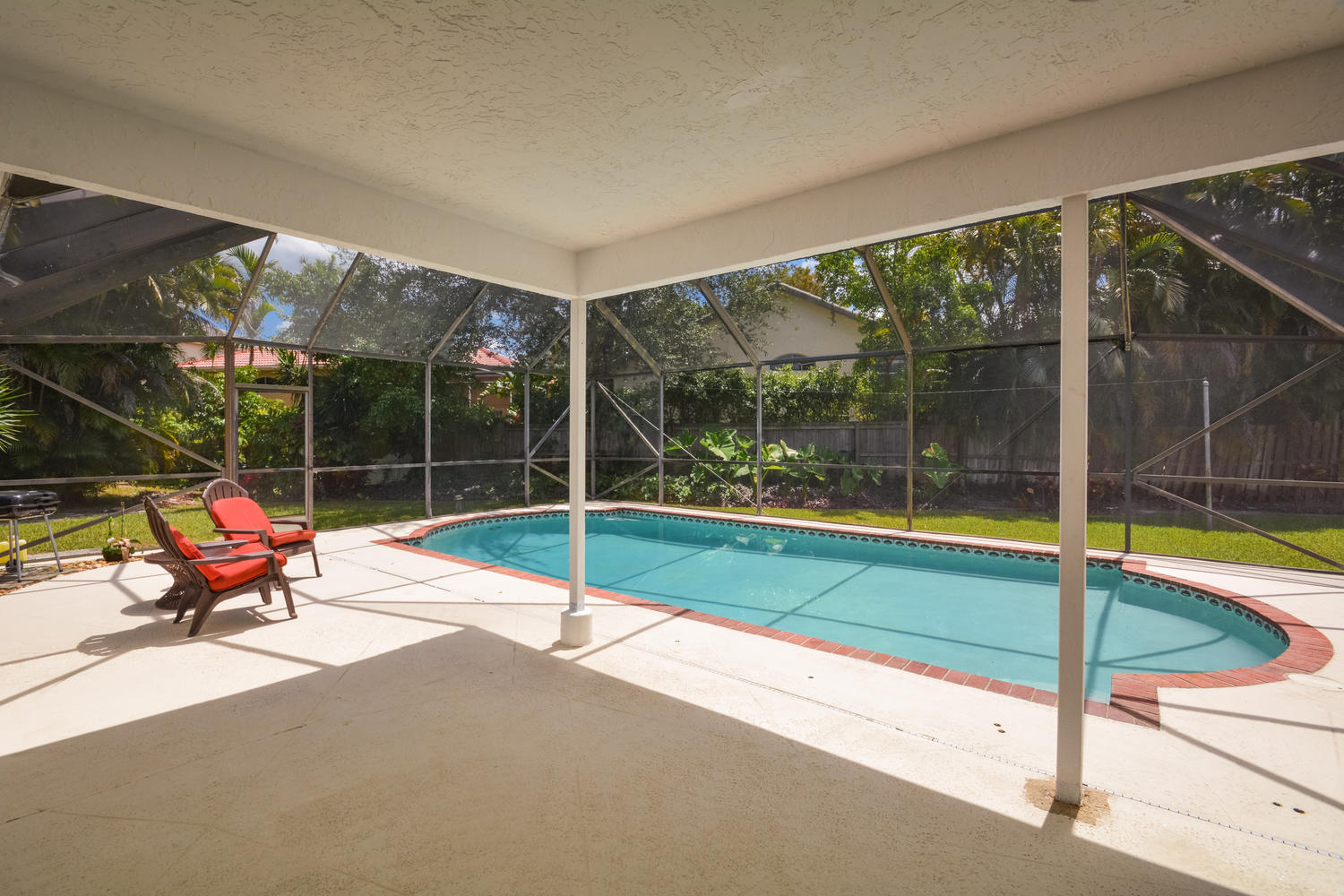 22112 Acapulco Court Boca Raton, FL 33428 - Photo 25 of 31 Relaxing