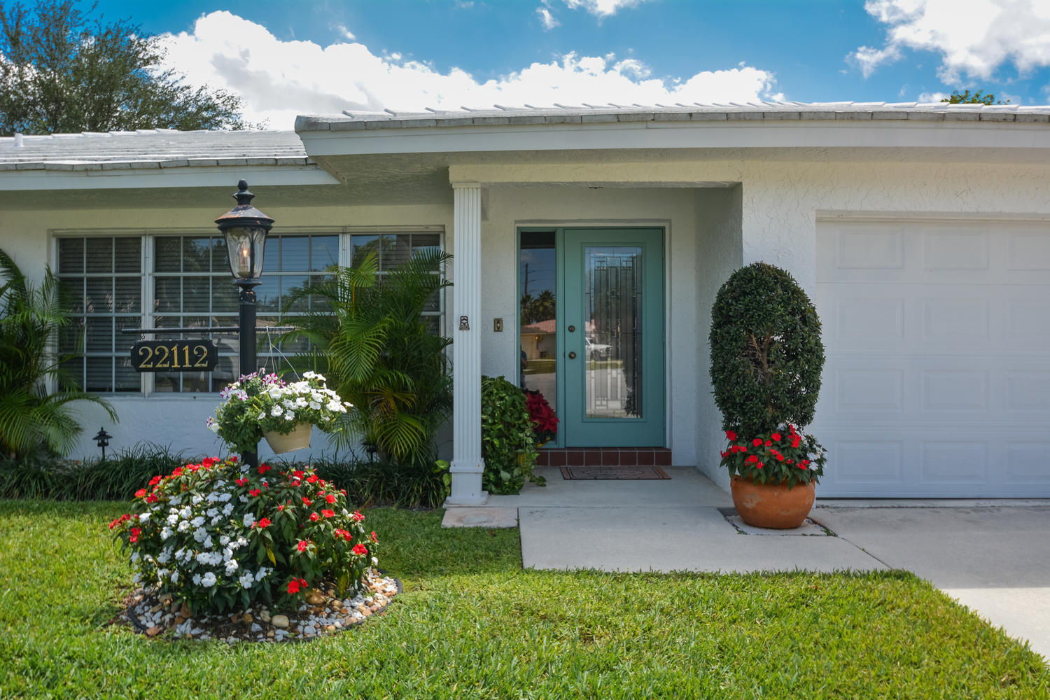 22112 Acapulco Court Boca Raton, FL 33428 - Photo 3 of 31 Welcome Entrance
