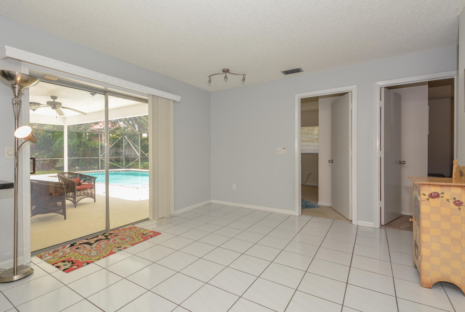 22112 Acapulco Court Boca Raton, FL 33428 - Photo 9 of 31 Family room