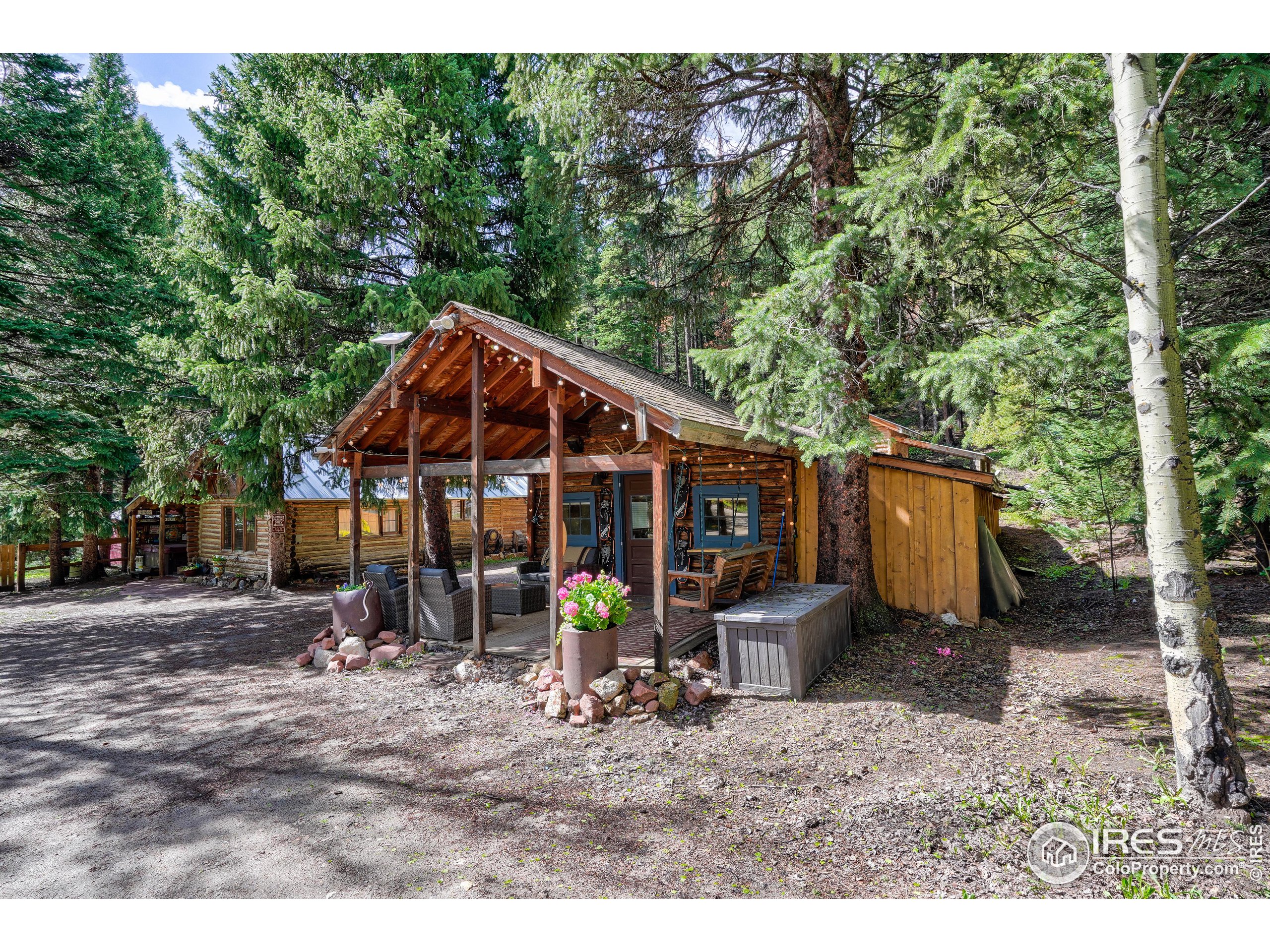 Log Cabin Interior Ideas - Caribou Creek Log Homes