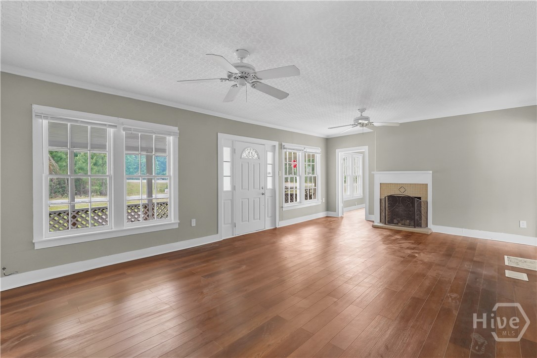 1106 Oak Townsend, GA 31331 - Photo 7 of 27