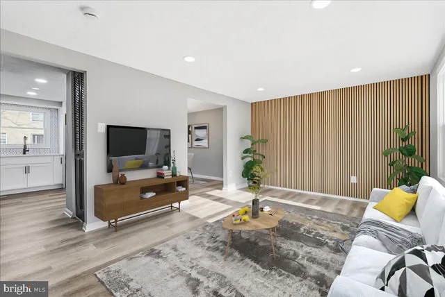 $299,900 | 427 Heather Ridge Drive, Frederick, MD 21702