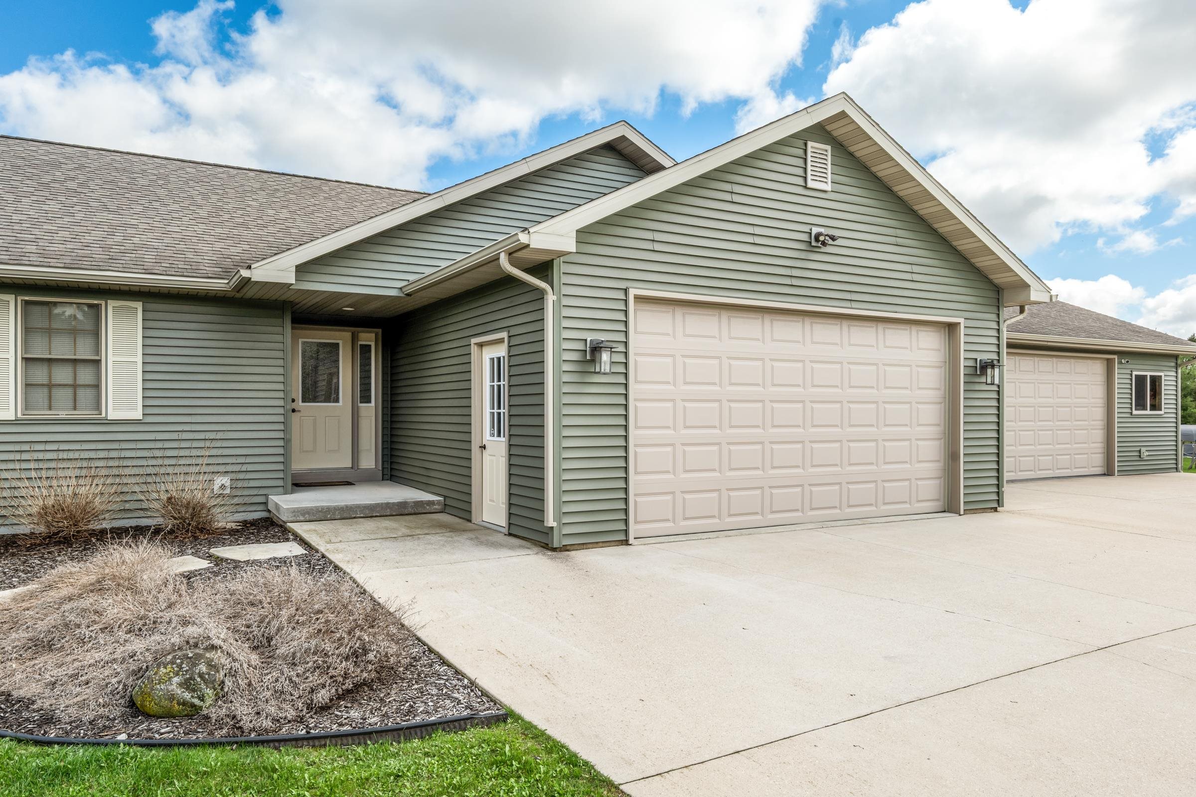 N6008 Forest Ridge Road Green Lake, WI 54941 - Photo 17 of 73