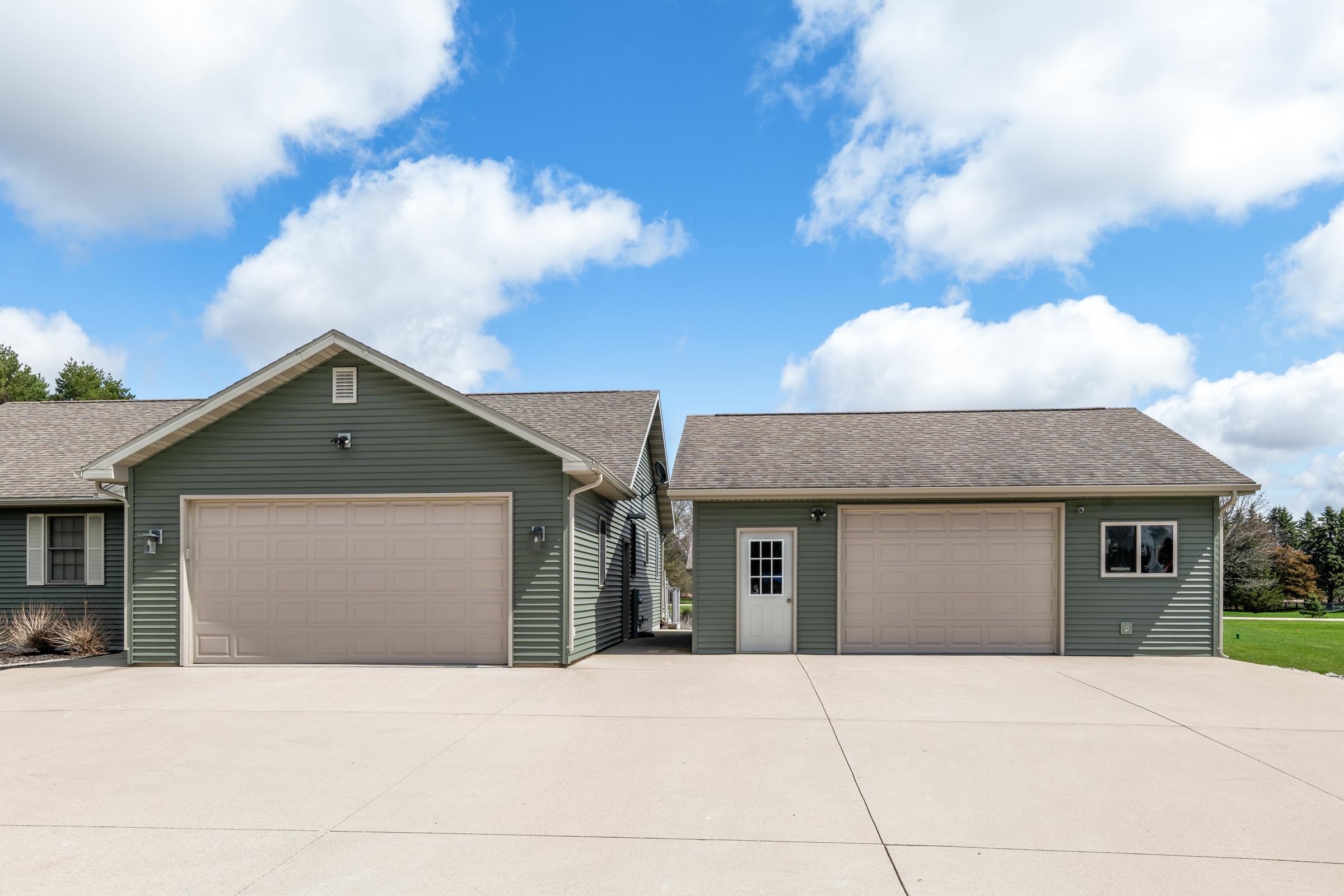 N6008 Forest Ridge Road Green Lake, WI 54941 - Photo 7 of 73