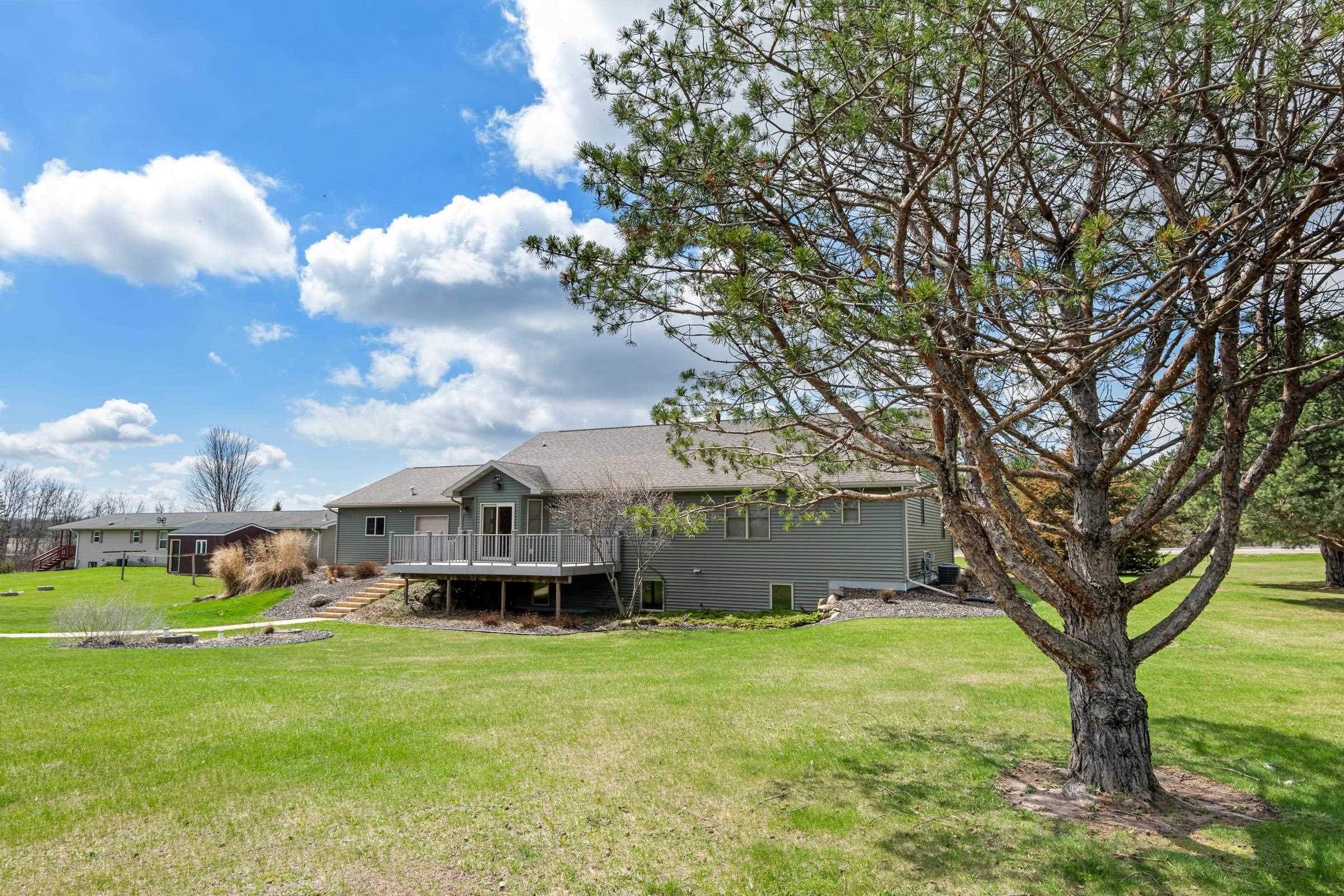 N6008 Forest Ridge Road Green Lake, WI 54941 - Photo 9 of 73