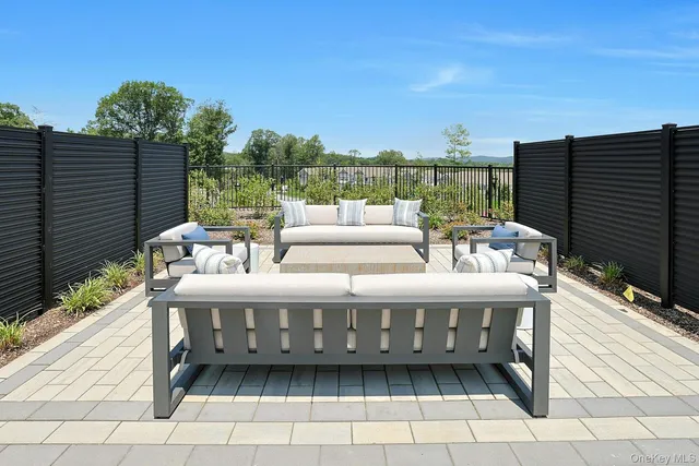 $5,150 | 2308 Lucy Court, Unit 2308, Pearl River, NY 10965