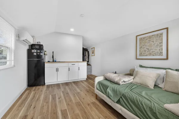 $3,825 | 701 37th Street, West Palm Beach, FL 33407