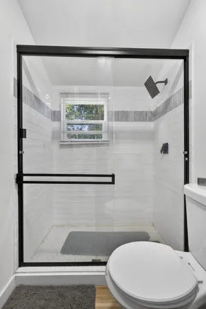 $3,825 | 701 37th Street, West Palm Beach, FL 33407