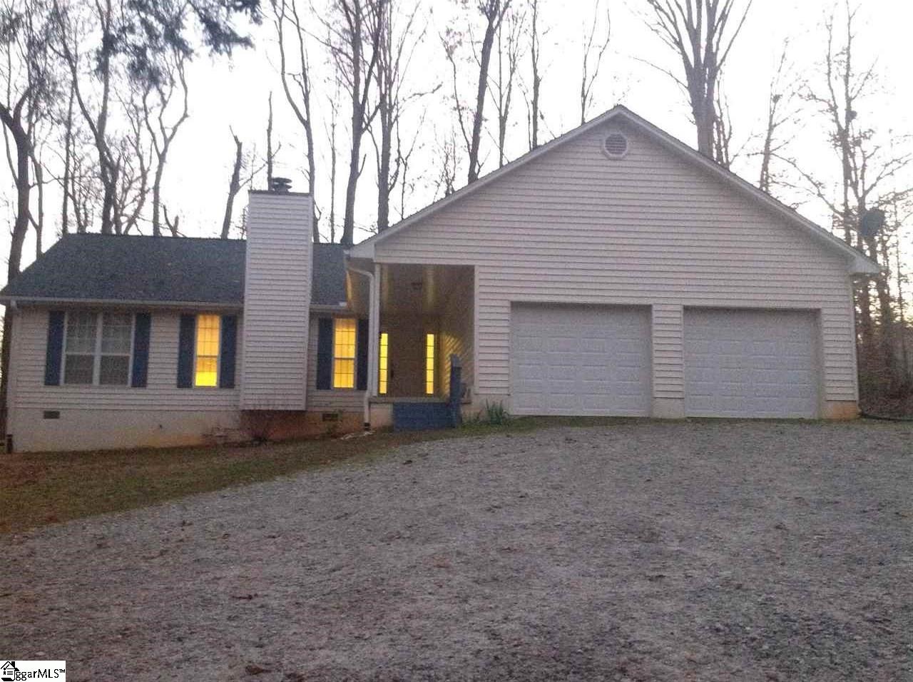 141 Hillbrook Road Laurens, SC 29360 - Photo 1 of 16 Gallery Image 1