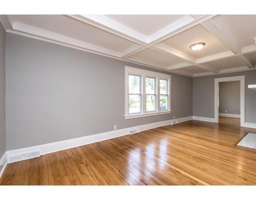 3 Hartford Terrace Springfield, MA 01118 - Photo 5 of 37 Gallery Image 5