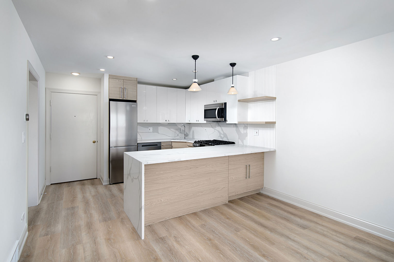 318 North Happ Road, Unit C Northfield, IL 60093 - Photo 5 of 9