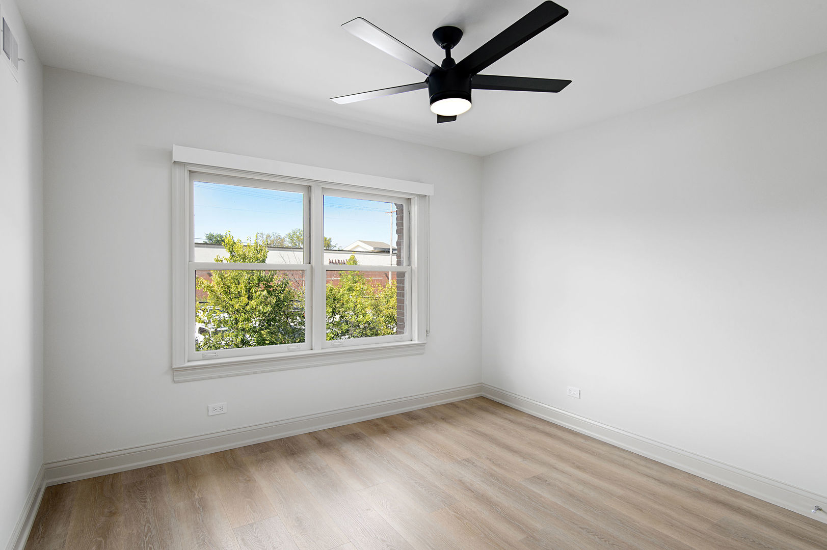 318 North Happ Road, Unit C Northfield, IL 60093 - Photo 6 of 9