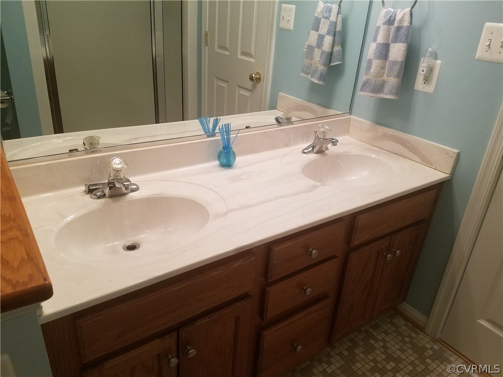 14118 Dry Bridge Road Ruther Glen, VA 22546 - Photo 13 of 36 Gallery Image 13