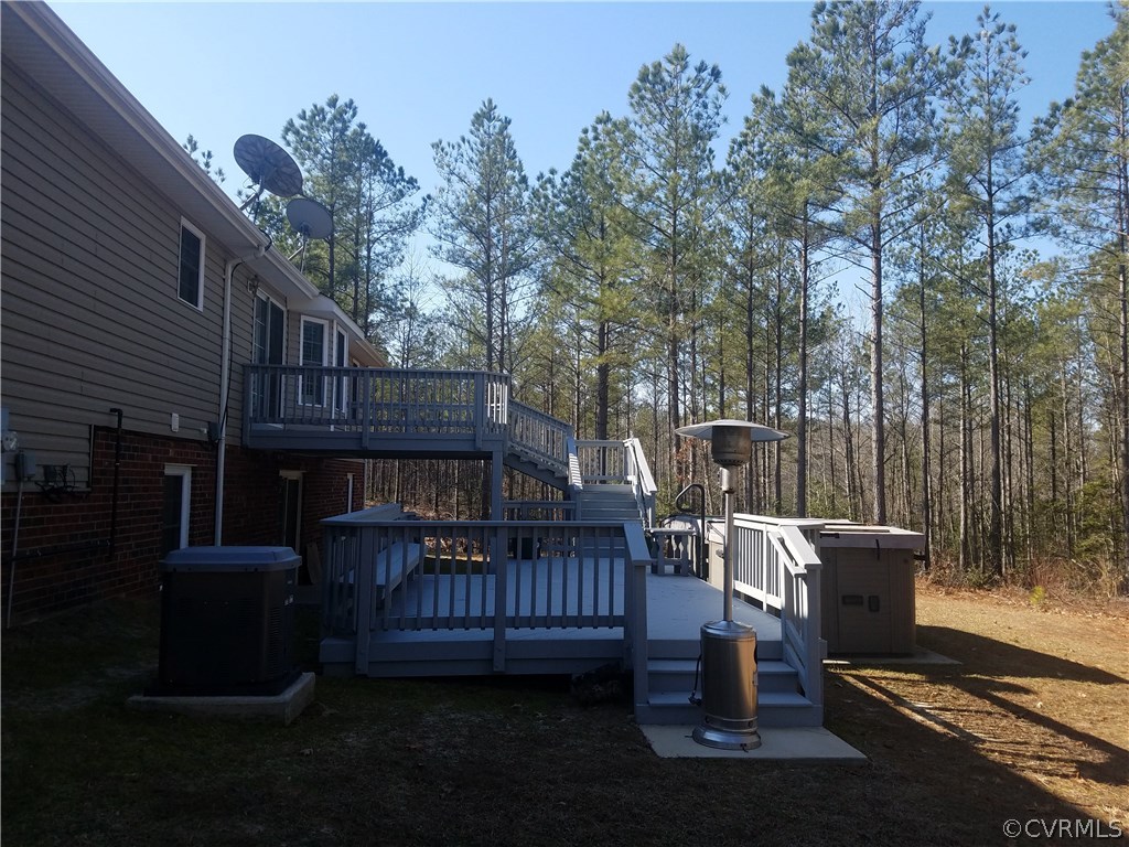 14118 Dry Bridge Road Ruther Glen, VA 22546 - Photo 5 of 36 Gallery Image 5