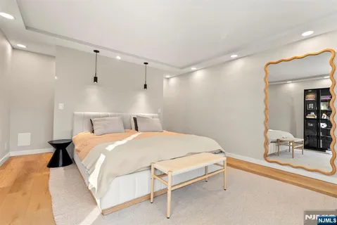 $549,000 | 1 Claridge Drive, Unit 111, Verona, NJ 07044