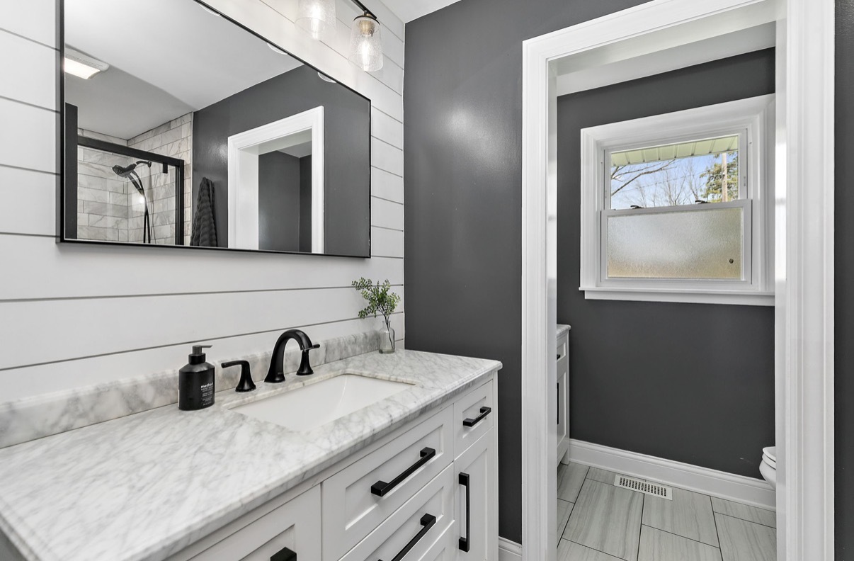 639 Braeburn Road East Dundee, IL 60118 - Photo 10 of 22