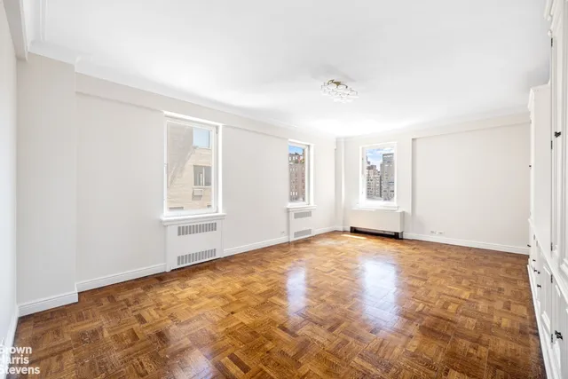 $3,395,000 | 870 5th Avenue, Unit 15E | Lenox Hill