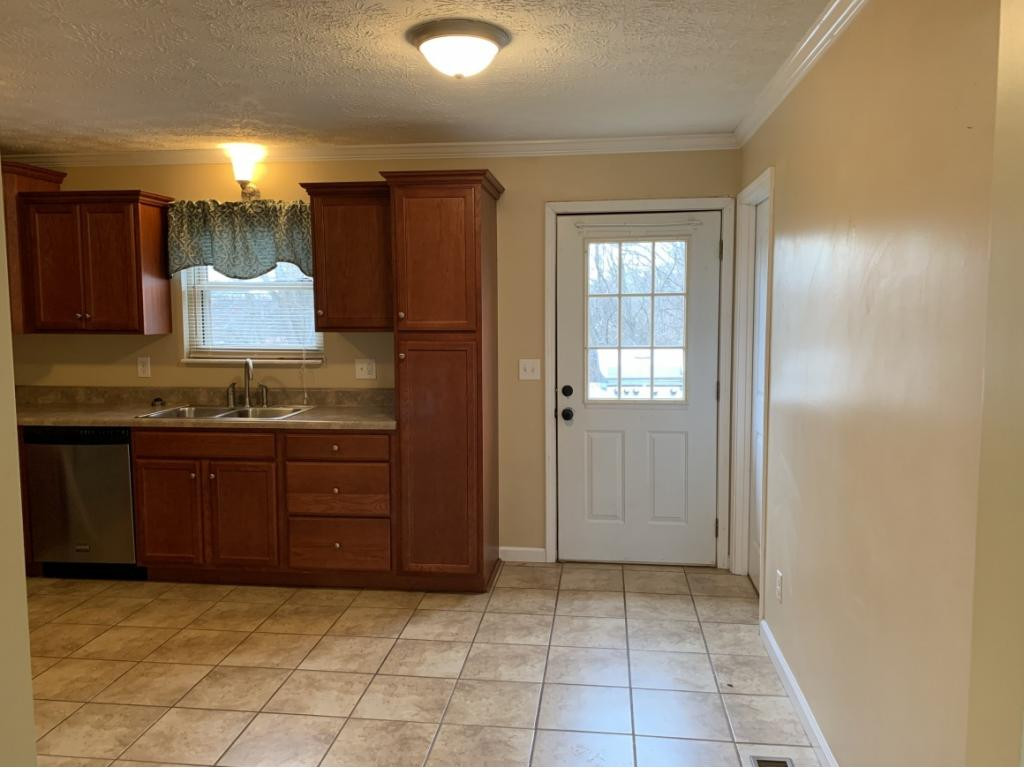 635 Flag Branch Road Greeneville, TN 37743 - Photo 8 of 13 Photo 8