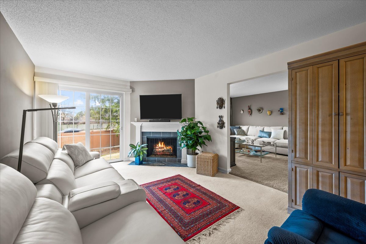 2533 Windsor Lane Northbrook, IL 60062 - Photo 8 of 30