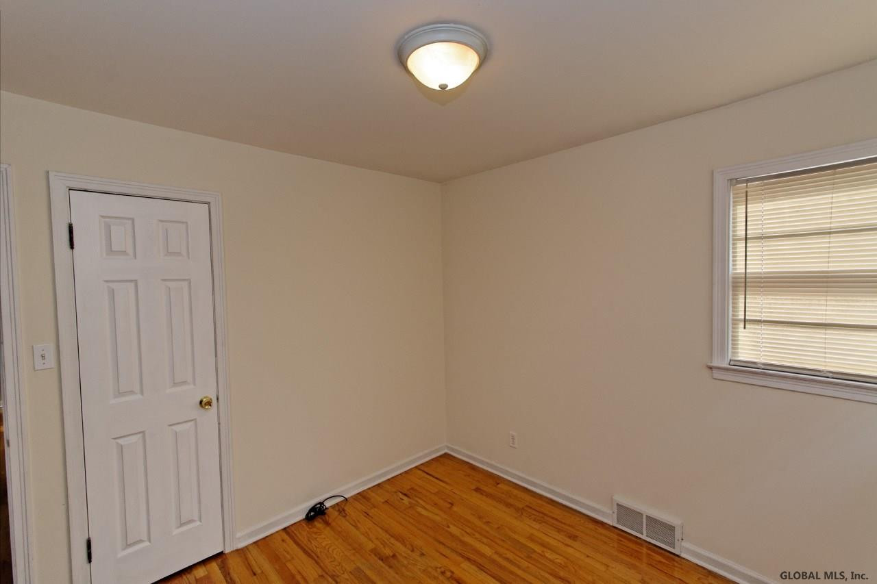 26 Hungerford Road Guilderland, NY 12203 - Photo 19 of 25 Photo 19