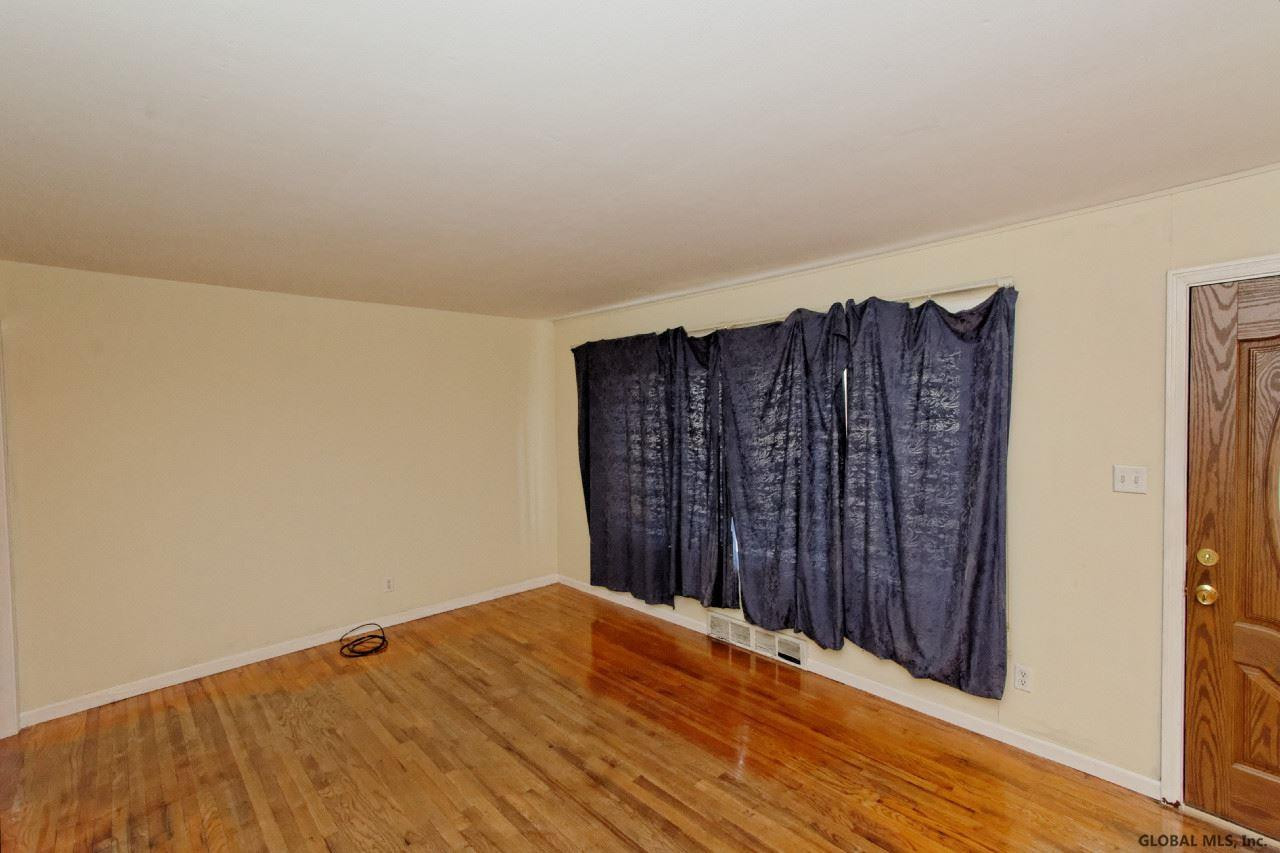26 Hungerford Road Guilderland, NY 12203 - Photo 24 of 25 Photo 24