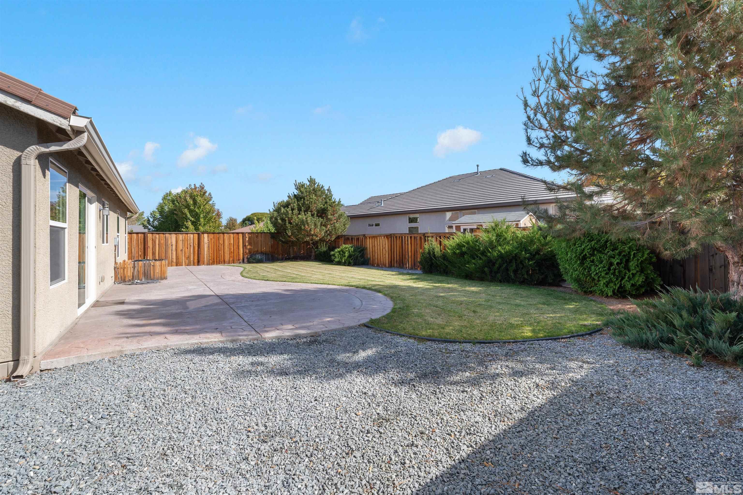 11360 Verazae Drive Reno, NV 89521 - Photo 18 of 22 a view of outdoor space and yard