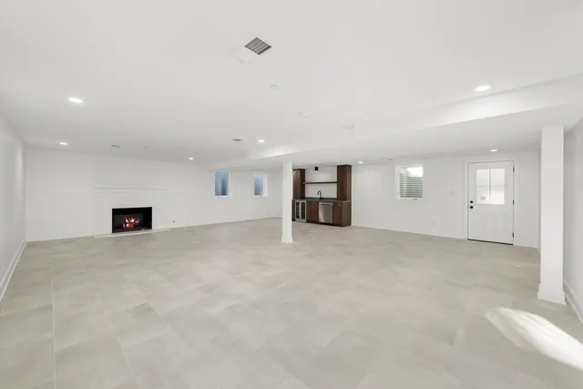 $1,950,000 | 1037 Belleforte Avenue, Oak Park, IL 60302