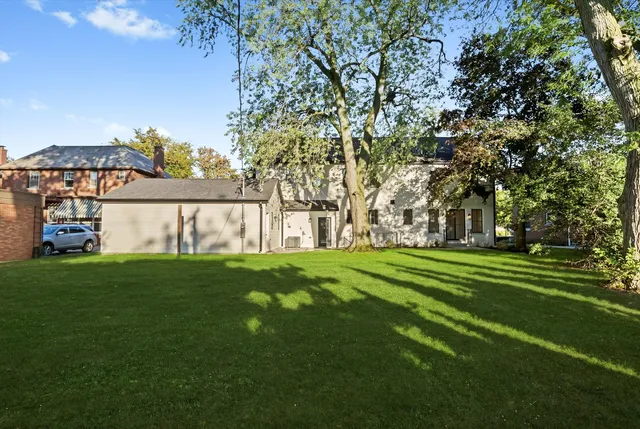 $1,950,000 | 1037 Belleforte Avenue, Oak Park, IL 60302