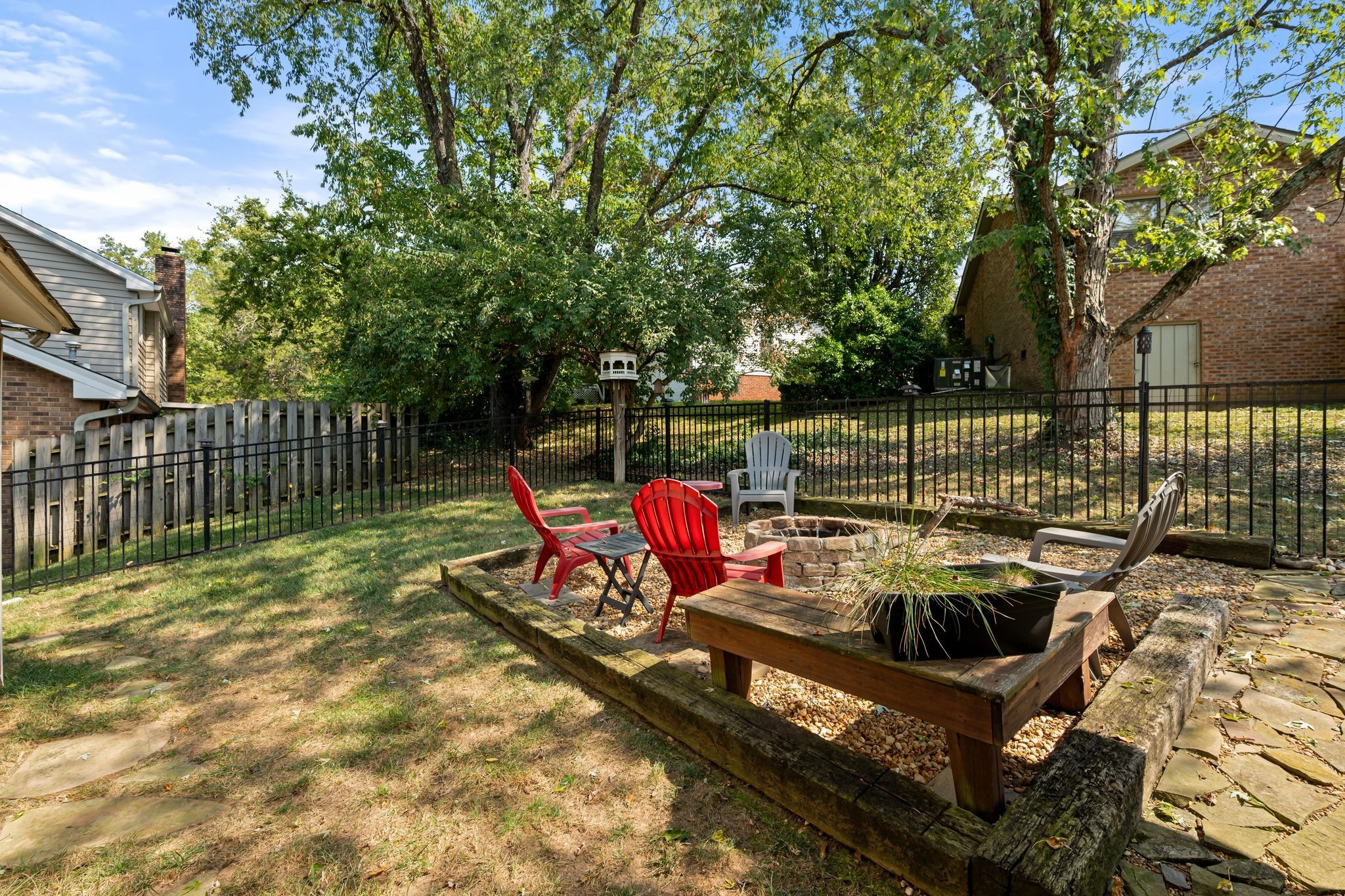 154 B Spring Valley Road Nashville, TN 37214 - Photo 27 of 29 a view of outdoor space with seating