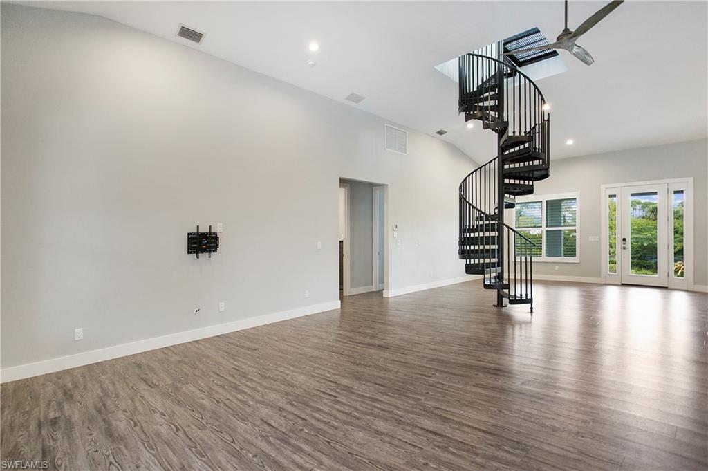 910 11th Street Southwest Naples, FL 34117 - Photo 19 of 50 Gallery Image 19