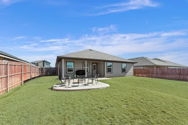 $2,450 | 1513 Hulen Park Trail, Alvarado, TX 76009